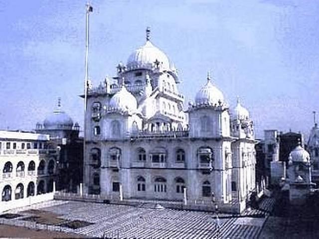 पटना साहिब गुरुद्वारे में संघर्ष, 6 घायल पटना साहिब गुरुद्वारे में संघर्ष, 6 घायल