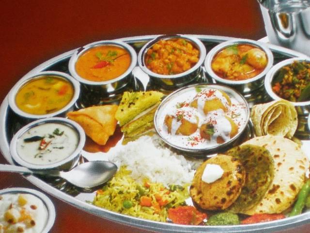थाली का रंग बदलिए, घटेगा मोटापा थाली का रंग बदलिए, घटेगा मोटापा