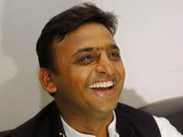 गन्ना किसानों के 2000 करोड़ के बकाये का भुगतान 3 हफ्ते में करे उत्तर प्रदेश सरकार: इलाहाबाद हाई कोर्ट गन्ना किसानों के 2000 करोड़ के बकाये का भुगतान 3 हफ्ते में करे उत्तर प्रदेश सरकार: इलाहाबाद हाई कोर्ट