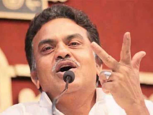 आप इफेक्ट: बिजली दर कम नहीं करने पर आत्मदाह की धमकी दी निरूपम ने आप इफेक्ट: बिजली दर कम नहीं करने पर आत्मदाह की धमकी दी निरूपम ने