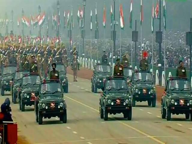 राजपथ पर दिखी भारत की संस्कृति और ताकत की झलक, सेना के करतब ने मनमोह लिया राजपथ पर दिखी भारत की संस्कृति और ताकत की झलक, सेना के करतब ने मनमोह लिया