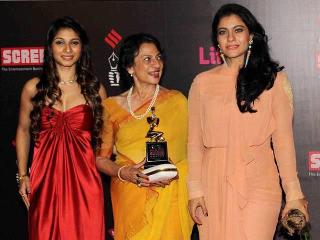 फिल्म बिरादरी का प्यार पाकर भावविभोर हैं तनिशा फिल्म बिरादरी का प्यार पाकर भावविभोर हैं तनिशा