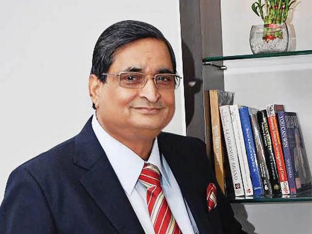 850 करोड़ की संपत्ति के साथ बीजेपी के सबसे अमीर उम्मीदवार बने रवींद्र किशोर सिन्हा, कहानी फिल्म से कम नहीं 850 करोड़ की संपत्ति के साथ बीजेपी के सबसे अमीर उम्मीदवार बने रवींद्र किशोर सिन्हा, कहानी फिल्म से कम नहीं