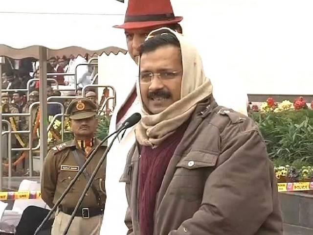 खुद बिजली कनेक्शन जोड़ने वालों के केस वापस लेंगे केजरीवाल लेकिन चुकाना पड़ सकता है बिल खुद बिजली कनेक्शन जोड़ने वालों के केस वापस लेंगे केजरीवाल लेकिन चुकाना पड़ सकता है बिल