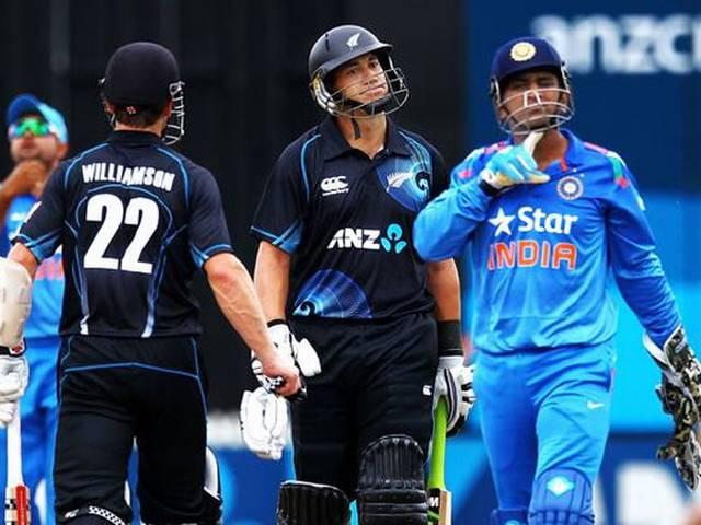 टेस्ट क्रिकेट: न्यूजीलैंड के चार विकेट पर 329 रन, विलियमसन, मैकुलम के शतकों से भारत बैकफुट पर टेस्ट क्रिकेट: न्यूजीलैंड के चार विकेट पर 329 रन, विलियमसन, मैकुलम के शतकों से भारत बैकफुट पर
