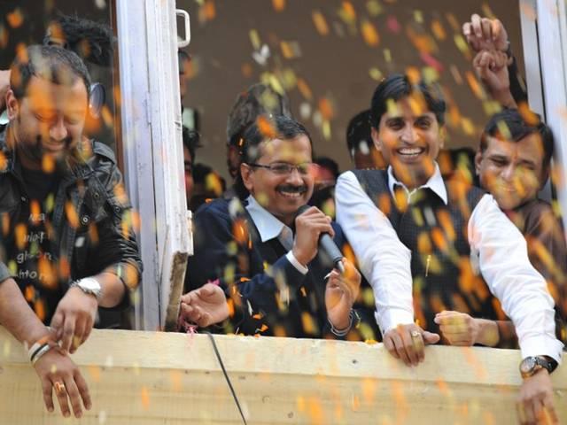 केजरीवाल सरकार का अंत: 49 दिन, 49 कहानियां केजरीवाल सरकार का अंत: 49 दिन, 49 कहानियां
