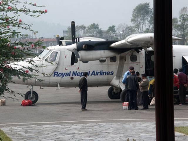 नेपाल में 21 लोगों सहित विमान लापता नेपाल में 21 लोगों सहित विमान लापता