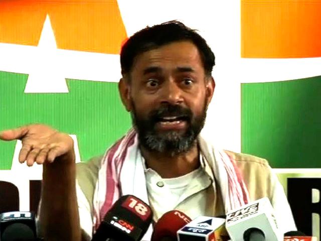 अंबानी का विरोध करने वाली आप को मुकेश अंबानी के चंदे से परहेज नहीं अंबानी का विरोध करने वाली आप को मुकेश अंबानी के चंदे से परहेज नहीं