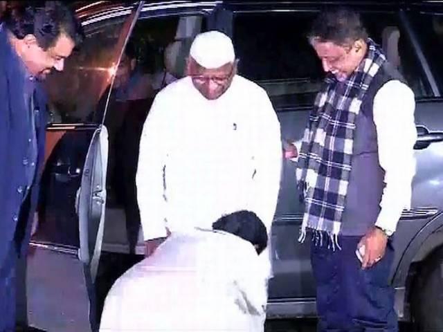 भाजपा ने अन्ना हजारे को पत्र लिखा, ममता की बेदाग छवि पर सवाल उठाया भाजपा ने अन्ना हजारे को पत्र लिखा, ममता की बेदाग छवि पर सवाल उठाया