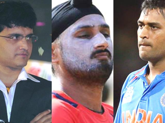 धोनी और चयनकर्ताओं के खिलाफ हुए गांगुली धोनी और चयनकर्ताओं के खिलाफ हुए गांगुली