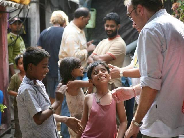 'बेहतर जिंदगी जी रहे हैं ‘स्लमडॉग मिलिनेयर’ के बच्चे' ‘बेहतर जिंदगी जी रहे हैं ‘स्लमडॉग मिलिनेयर’ के बच्चे’