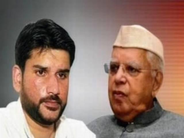 वरिष्ठ कांग्रेस नेता एनडी तिवारी ने माना- रोहित शेखर मेरा बेटा वरिष्ठ कांग्रेस नेता एनडी तिवारी ने माना- रोहित शेखर मेरा बेटा