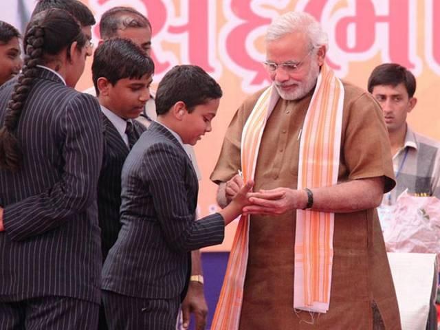 यह चुनाव ऐतिहासिक होगा, हमारे 272 के मिशन को साकार बनाएं: नरेंद्र मोदी यह चुनाव ऐतिहासिक होगा, हमारे 272 के मिशन को साकार बनाएं: नरेंद्र मोदी