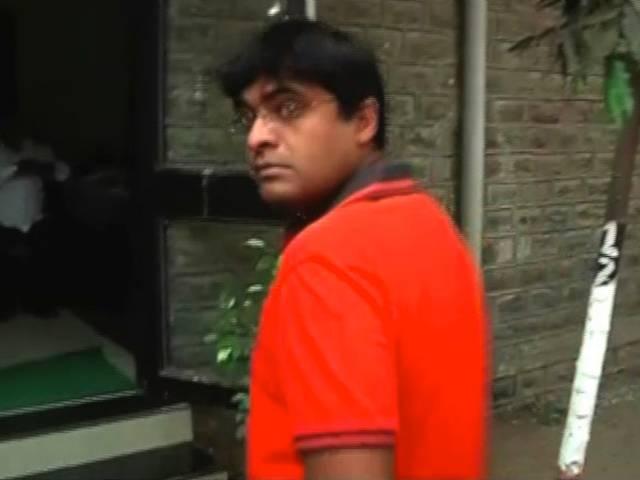 हाईकोर्ट ने आईपीएल फिक्सिंग मामले की सुनवाई टाली हाईकोर्ट ने आईपीएल फिक्सिंग मामले की सुनवाई टाली