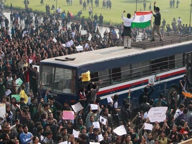 दिल्ली गैंग रेप: दिल्ली हाई कोर्ट का फैसला आज दिल्ली गैंग रेप: दिल्ली हाई कोर्ट का फैसला आज