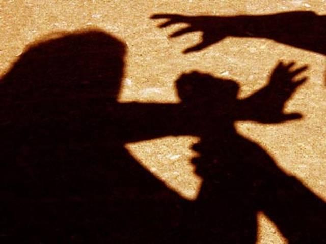 दुनिया भर में महामारी के स्तर पर पहुंची यौन हिंसा दुनिया भर में महामारी के स्तर पर पहुंची यौन हिंसा