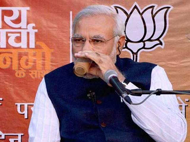 डर या रणनीति? वडोदरा से भी चुनाव लड़ सकते हैं नरेंद्र मोदी डर या रणनीति? वडोदरा से भी चुनाव लड़ सकते हैं नरेंद्र मोदी