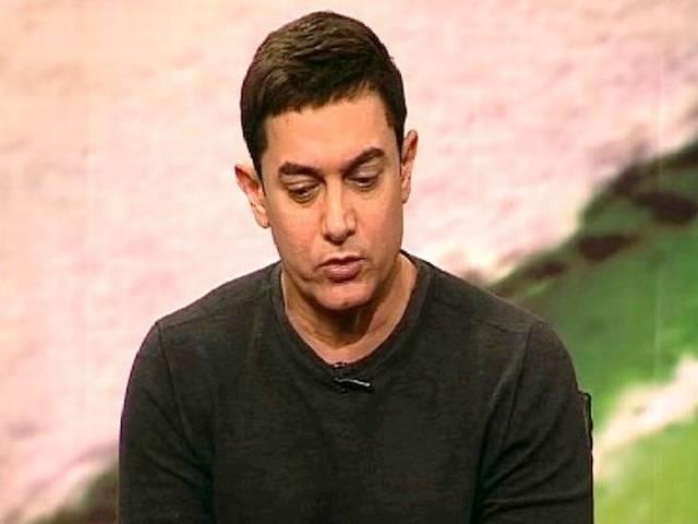 सत्यमेव जयते का 'असर': आमिर को मिला कांग्रेस का साथ सत्यमेव जयते का ‘असर’: आमिर को मिला कांग्रेस का साथ