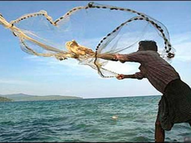 तटरक्षक 21 भारतीय मछुआरे को वापस लाए तटरक्षक 21 भारतीय मछुआरे को वापस लाए