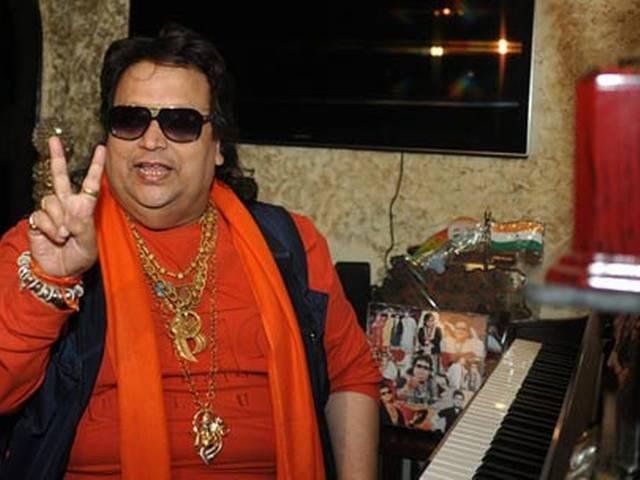 'ऊ ला ला' और 'डिस्को डांसर' के सहारे संसद पहुंचने की राह बना रहे हैं बप्पी लाहिड़ी ‘ऊ ला ला’ और ‘डिस्को डांसर’ के सहारे संसद पहुंचने की राह बना रहे हैं बप्पी लाहिड़ी