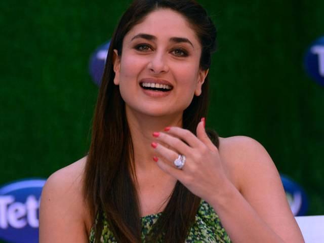 'फेविकोल' के बाद करीना दूसरे आइटम नंबर के लिए तैयार ‘फेविकोल’ के बाद करीना दूसरे आइटम नंबर के लिए तैयार
