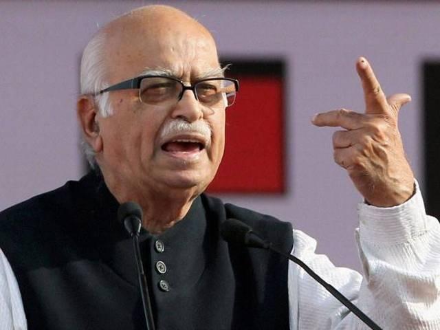 क्या इटली जैसा लोकतंत्र चाहते हैं आडवाणी? क्या इटली जैसा लोकतंत्र चाहते हैं आडवाणी?