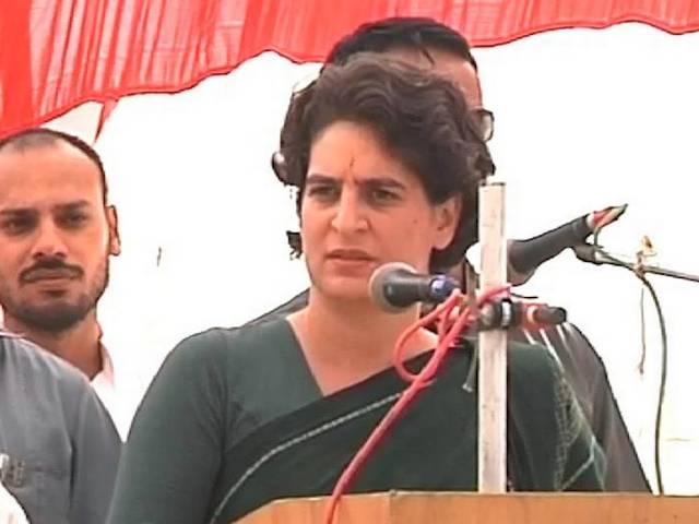 जनता को वाड्रा का विकास मॉडल समझाएं प्रियंका: प्रसाद जनता को वाड्रा का विकास मॉडल समझाएं प्रियंका: प्रसाद
