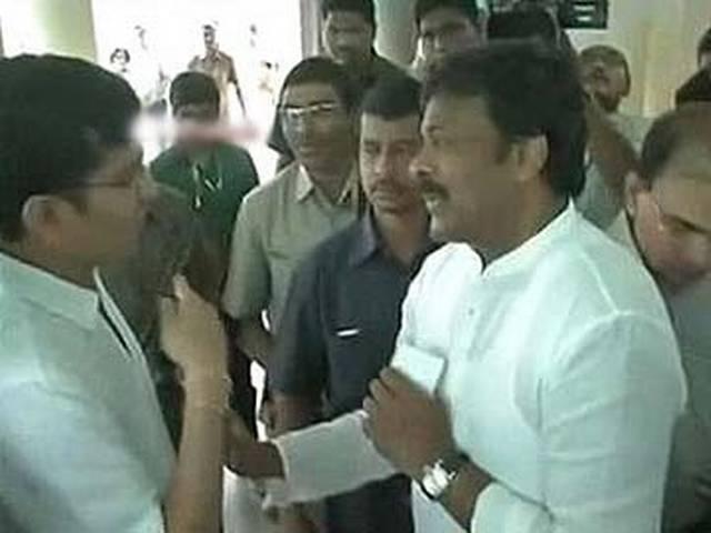 जानें सातवें चरण की पोलिंग के पल-पल का ब्यौरा जानें सातवें चरण की पोलिंग के पल-पल का ब्यौरा