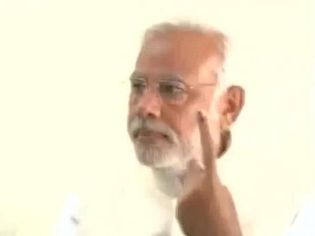 कांग्रेस पहले ही हार मान चुकी है: मोदी कांग्रेस पहले ही हार मान चुकी है: मोदी