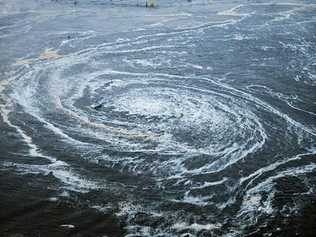 जापान की राजधानी टोक्यो 6.0 तीव्रता के साथ जबर्दस्त भूकंप, कुछ लोग घायल जापान की राजधानी टोक्यो 6.0 तीव्रता के साथ जबर्दस्त भूकंप, कुछ लोग घायल