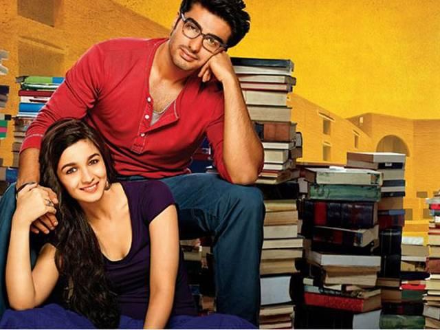 100 करोड़ के क्लब में पहुंची आलिया-अर्जुन की फिल्म '2 स्टेट्स' 100 करोड़ के क्लब में पहुंची आलिया-अर्जुन की फिल्म ‘2 स्टेट्स’