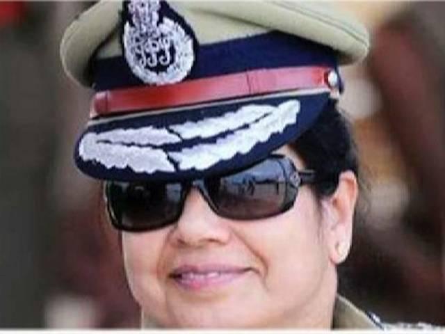 IPS अर्चना रामसुंदरम को CBI एडिशनल डायरेक्टर बनते ही तमिलनाडु सरकार ने किया सस्पेंड IPS अर्चना रामसुंदरम को CBI एडिशनल डायरेक्टर बनते ही तमिलनाडु सरकार ने किया सस्पेंड