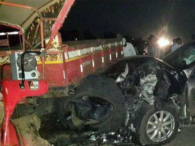 कार हादसे में बोनी कपूर घायल कार हादसे में बोनी कपूर घायल