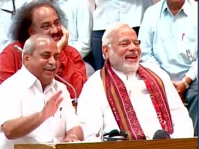 मोदी ने कैबिनेट गठन को लेकर मीडिया की अटकलों पर चुटकी ली मोदी ने कैबिनेट गठन को लेकर मीडिया की अटकलों पर चुटकी ली