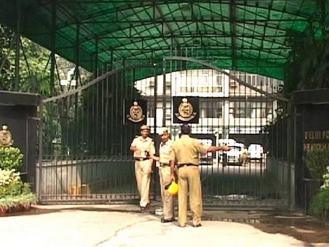 अब मोबाइल से भेज सकेंगे दिल्ली पुलिस को शिकायत अब मोबाइल से भेज सकेंगे दिल्ली पुलिस को शिकायत
