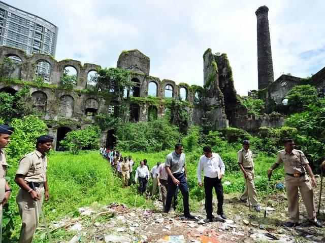 शक्ति मिल गैंगरेप: मौत की सजा की पुष्टि के 17 जुलाई को हाईकोर्ट में होगी सुनवाई शक्ति मिल गैंगरेप: मौत की सजा की पुष्टि के 17 जुलाई को हाईकोर्ट में होगी सुनवाई