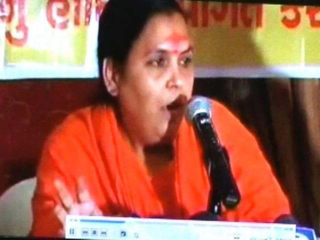 साईं पूजा के पक्ष में आईं उमा भारती, कहा- मैं साईं बाबा को मानती हूं umabharti_saibaba