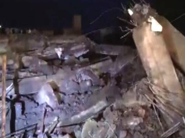 चेन्नई में भी निर्माणाधीन इमारत गिरी, 9 की मौत हादसे में 18 लोग घायल BUILDING_COLLAPSE_CHENNAI