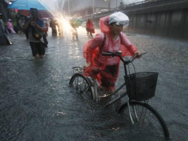 चीन में भारी बारिश से 23 की मौत china_rainfall