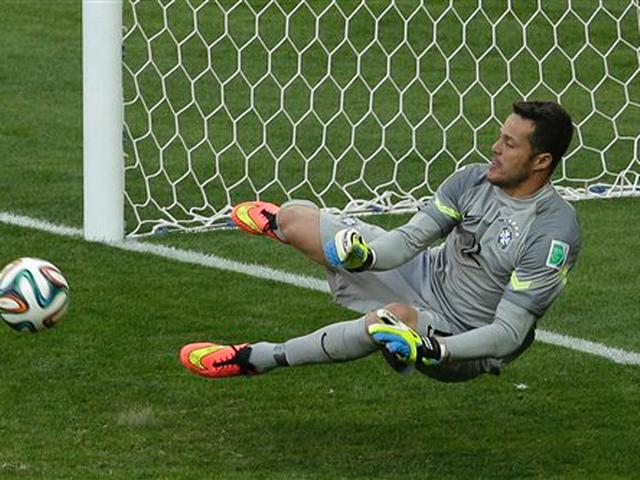 विश्व कप के असली हीरो बनकर उभरे हैं गोलकीपर football world cup_goalkeeper_hero