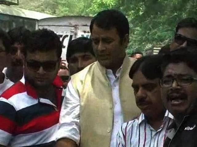 कांठ महापंचायत : डीएम सहित 7 पुलिस अधिकारी घायल, तनाव dm_bjp_muradabad