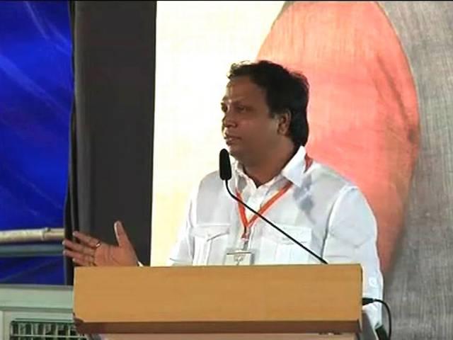 मुंबई बीजेपी के अध्यक्ष ने कहा-5 रुपये में भी मिलता है मुंबई में खाना, बाद में मांगी माफी MUMBAI_food_bjp_congress_five_rupees
