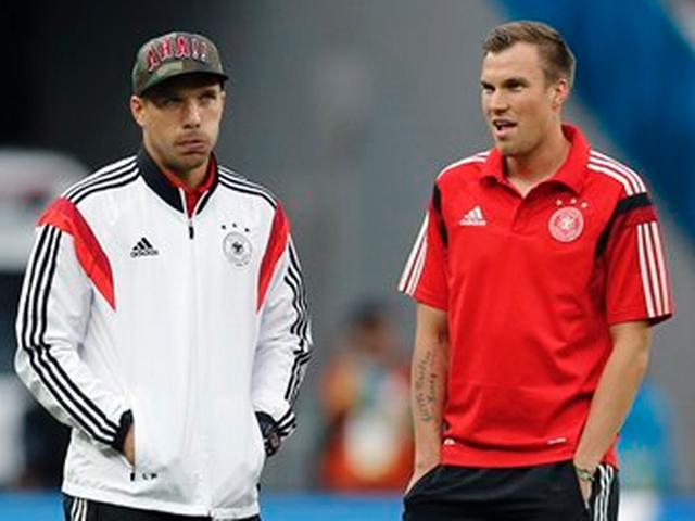 जर्मनी के पास मेसी या नेमार नहीं लेकिन यह एक मजबूत टीम है : पोदोलस्की football world cup_germany_mid fielder_lukas podolski
