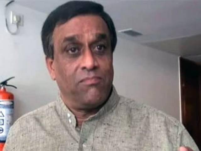 गोवा में बिकनी बैन करने वाले मंत्री की स्विमसूट में फोटो हो रही है वायरल GOA_MINISTER_PINK_BIKINI_PICTURE_GOES_VIRAL_FACEBOOK
