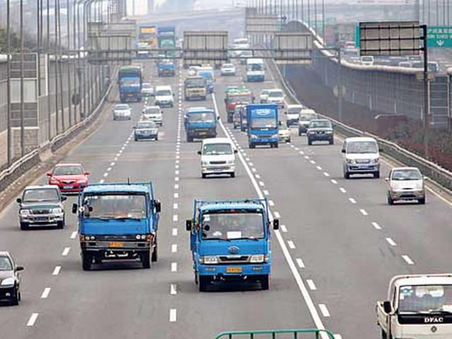 नेश्नल हाई वे पर दुर्घटना पीड़ित को 30,000 रुपये तक का इलाज खर्च देने का प्रस्ताव national high way