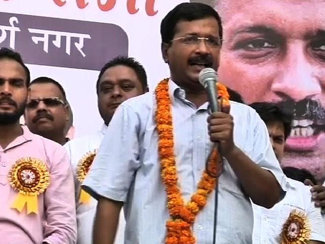 केजरीवाल का दावा आज बीजेपी को बुलाएंगे उपराज्यपाल, बीजेपी बोली- नहीं बुलाया तो क्या माफी मांगेंगे केजरीवाल? aap_bjp_Delhi