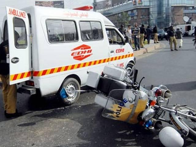 लाहौर में मुठभेड़ में दो आतंकवादी ढेर, एक सुरक्षा अधिकारी की मौत terrist_attack_in_lahore