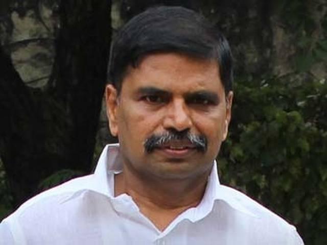 धोती विवाद : क्या क्लब रख सकते हैं ड्रेस कोड? tamilnadu_dhoti vivad_club culture