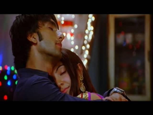 Special: ‘लव स्टोरी सीज़न 2'- किसकी वजह से पड़ी थी रणवीर-अनुष्का में दरार ? anuska_kohli_ranveer_ love season two