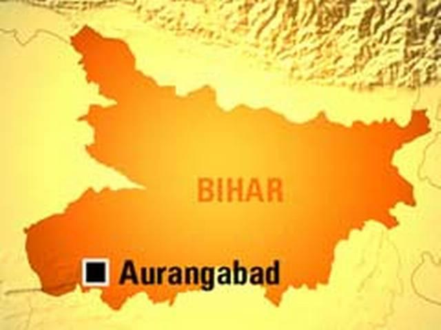 बिहार में पुलिस फायरिंग में 2 की मौत two_people_killed_in_police_firing_bihar
